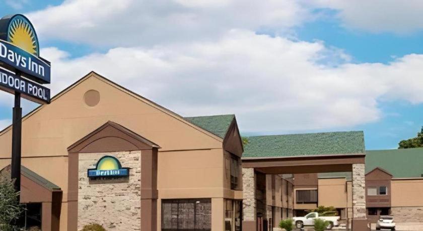 Days Inn Springfield South Eksteriør bilde