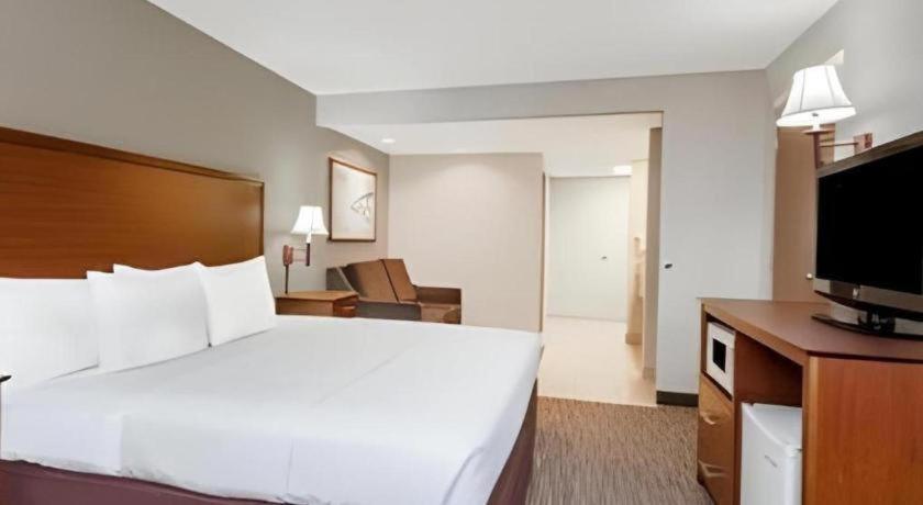 Days Inn Springfield South Eksteriør bilde